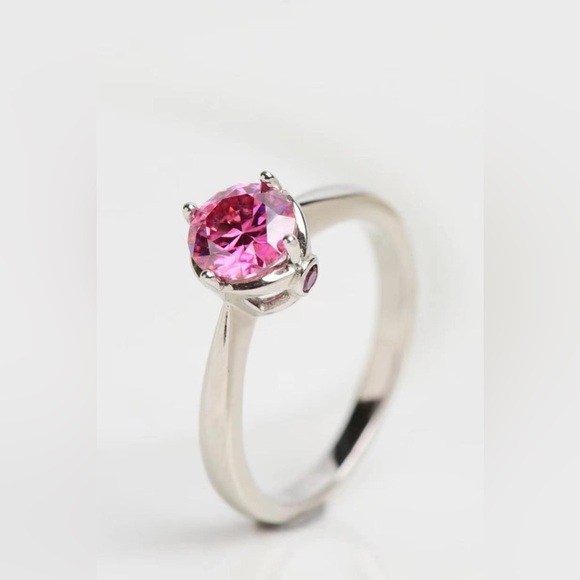Endless Imagination 1 Carat Moissanite Ring Pink